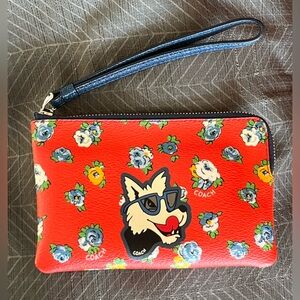 Like New Coach Tea Rose Westin Dog Wristlet
